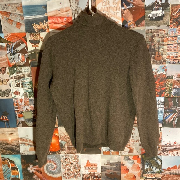 United Colors Of Benetton Other - United Colors of Benetton Men’s Brown Merino Wool Turtleneck Sweater